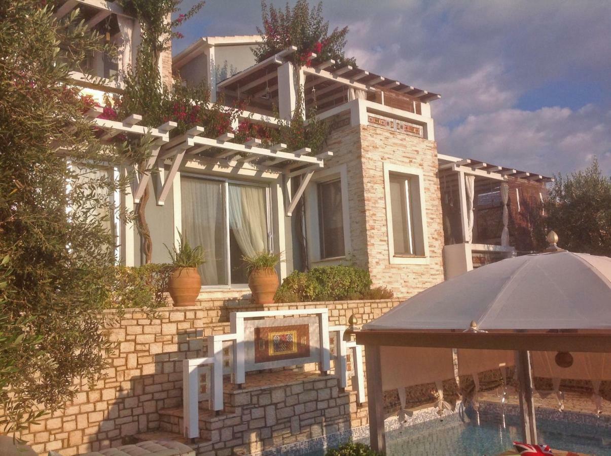 Opera House Paxos Hotel Гайос Екстериор снимка